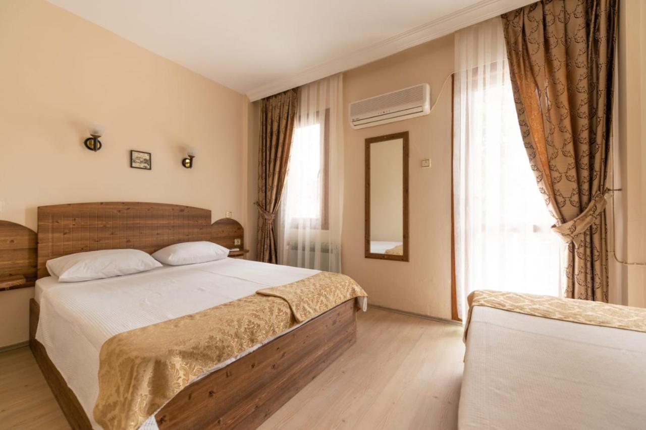 Limon Otel Foca Exteriér fotografie